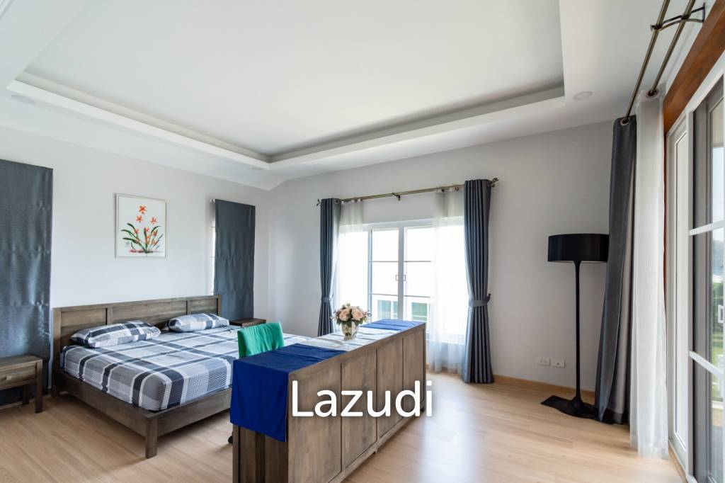 EMERALD SCENERY :  4 Bed Pool Villa with big land plot