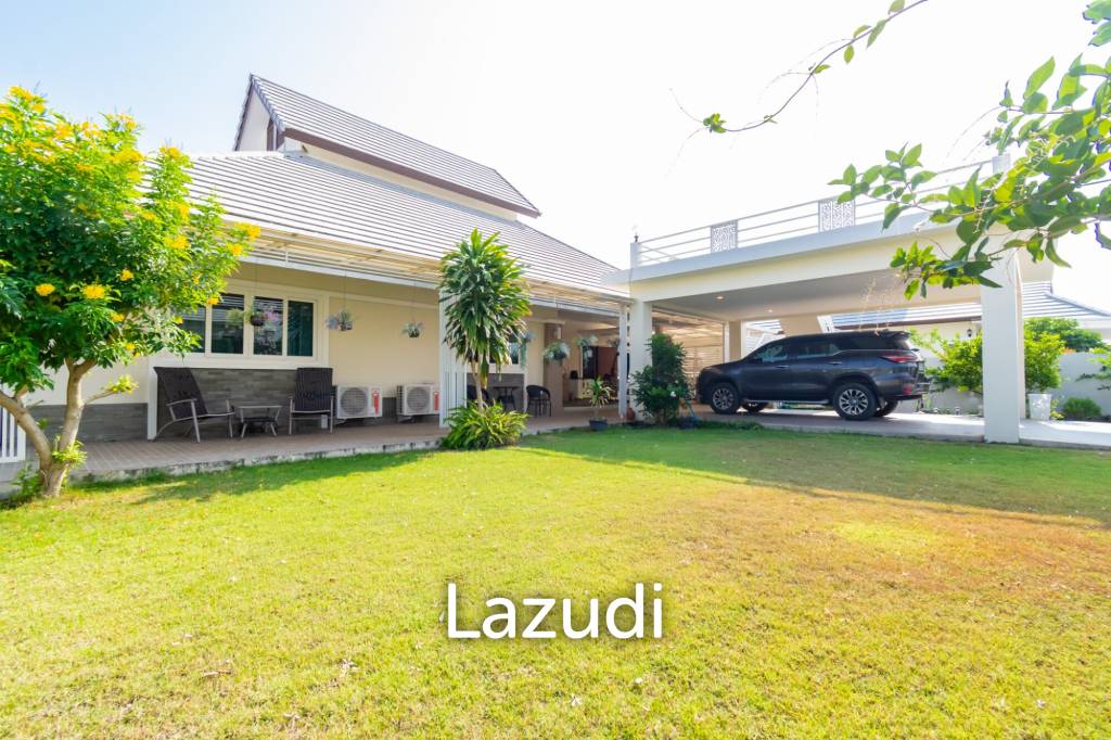 EMERALD SCENERY :  4 Bed Pool Villa with big land plot