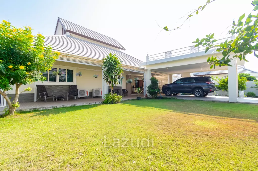 EMERALD SCENERY :  5 Bed Pool Villa with big land plot