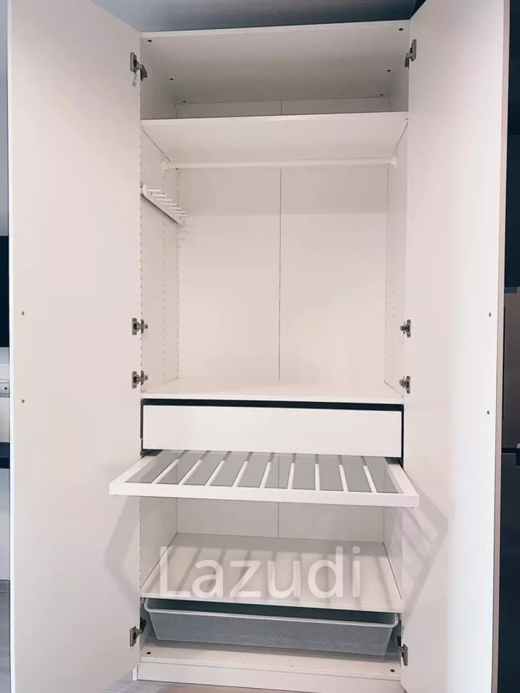 Studio 1 Bathroom 27 SQ.M at Life Ladprao