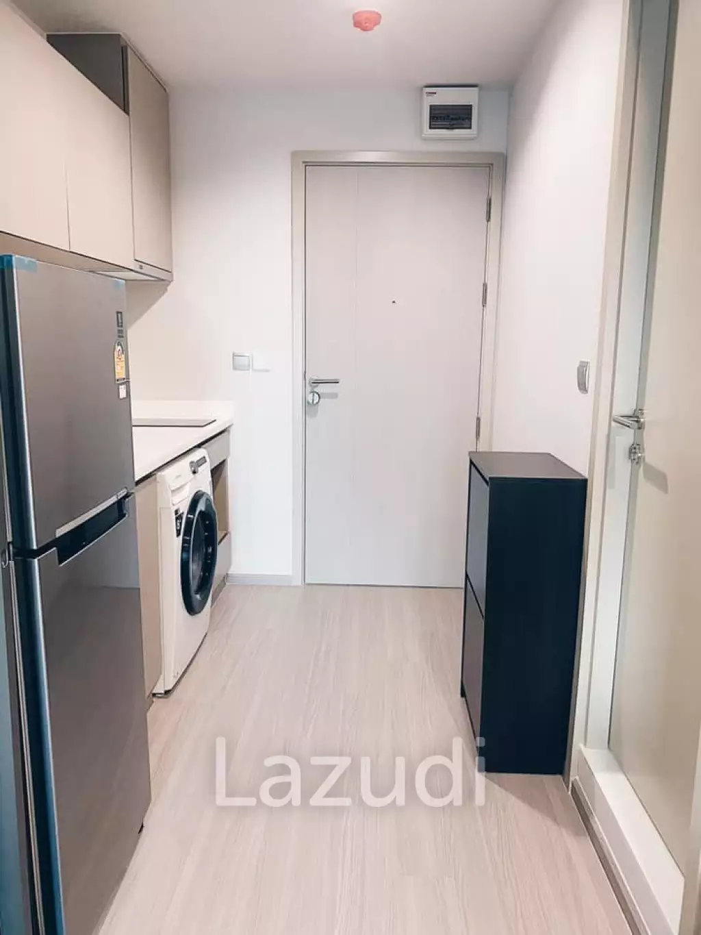 Studio 1 Bathroom 27 SQ.M at Life Ladprao