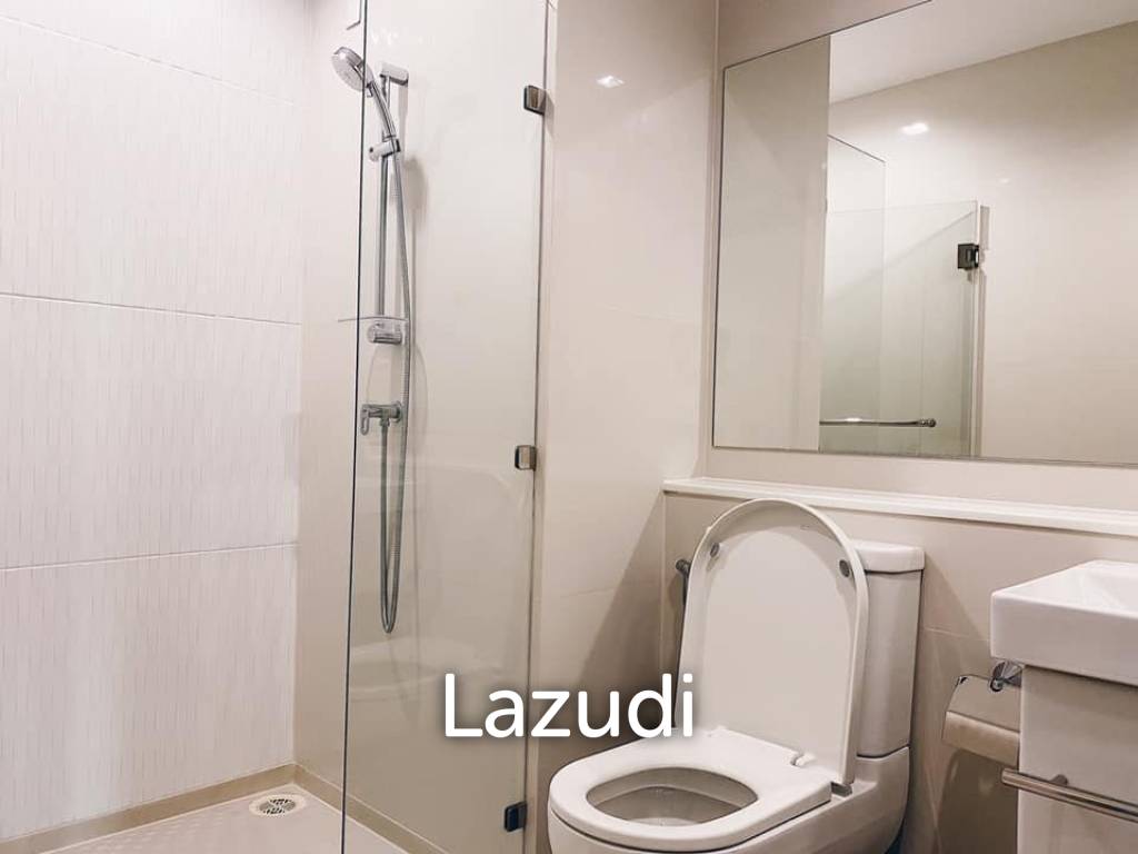 Studio 1 Bathroom 27 SQ.M at Life Ladprao