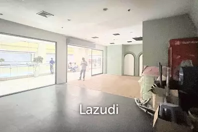 Premium Retail Space in Midtown Asoke, Bangkok