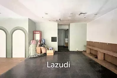 Premium Retail Space in Midtown Asoke, Bangkok