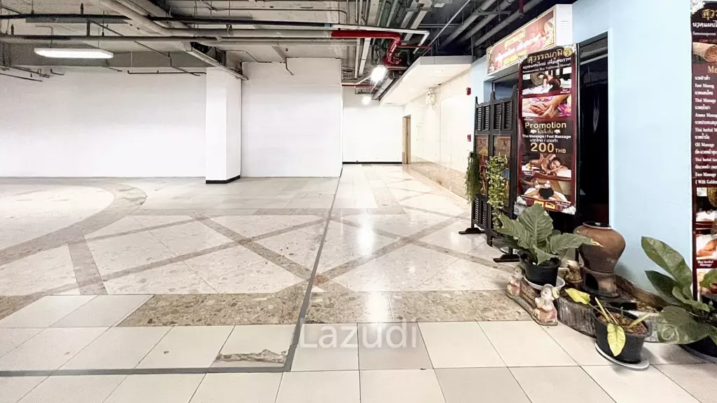 Premium Retail Space in Midtown Asoke, Bangkok