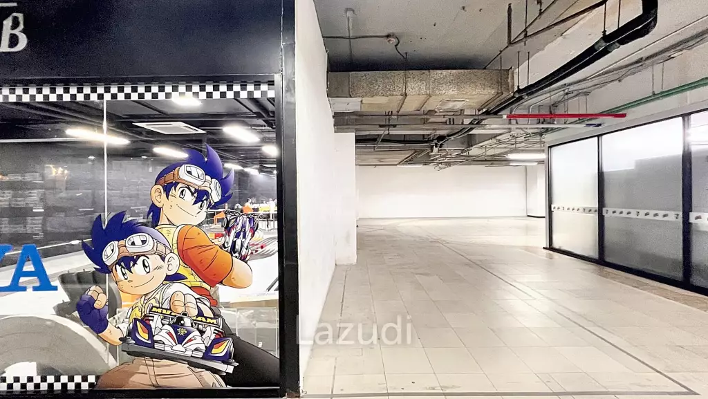 Premium Retail Space in Midtown Asoke, Bangkok