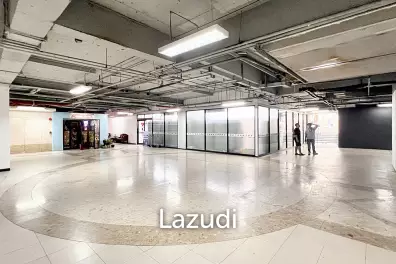 Premium Retail Space in Midtown Asoke, Bangkok