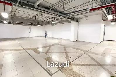 Premium Retail Space in Midtown Asoke, Bangkok