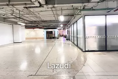 Premium Retail Space in Midtown Asoke, Bangkok