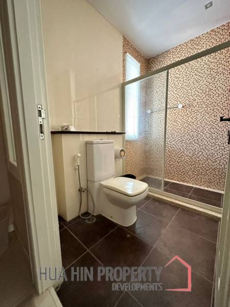 The Seaside : 2 Bed 2 Bath Condo For Sale