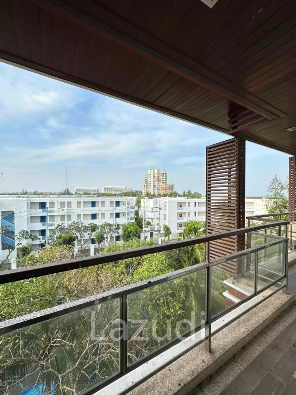 The Seaside : 2 Bed 2 Bath Condo For Sale