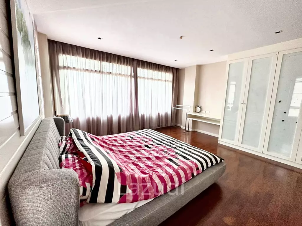 The Seaside : 2 Bed 2 Bath Condo For Sale