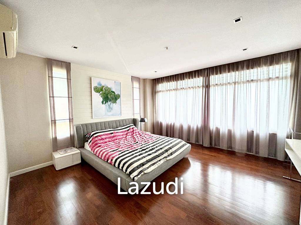 The Seaside : 2 Bed 2 Bath Condo For Sale