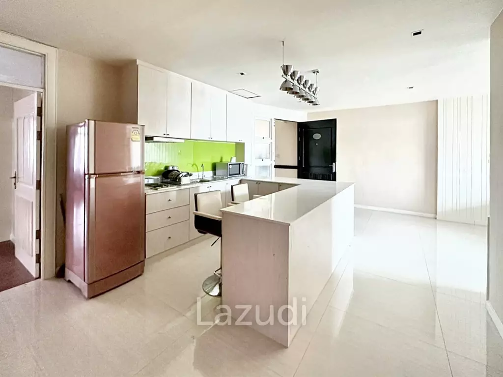 The Seaside : 2 Bed 2 Bath Condo For Sale