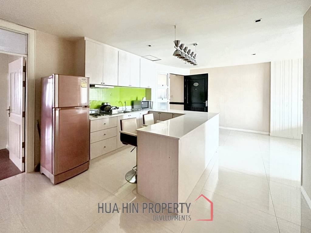 The Seaside : 2 Bed 2 Bath Condo For Sale
