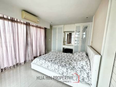The Seaside : 2 Bed 2 Bath Condo For Sale