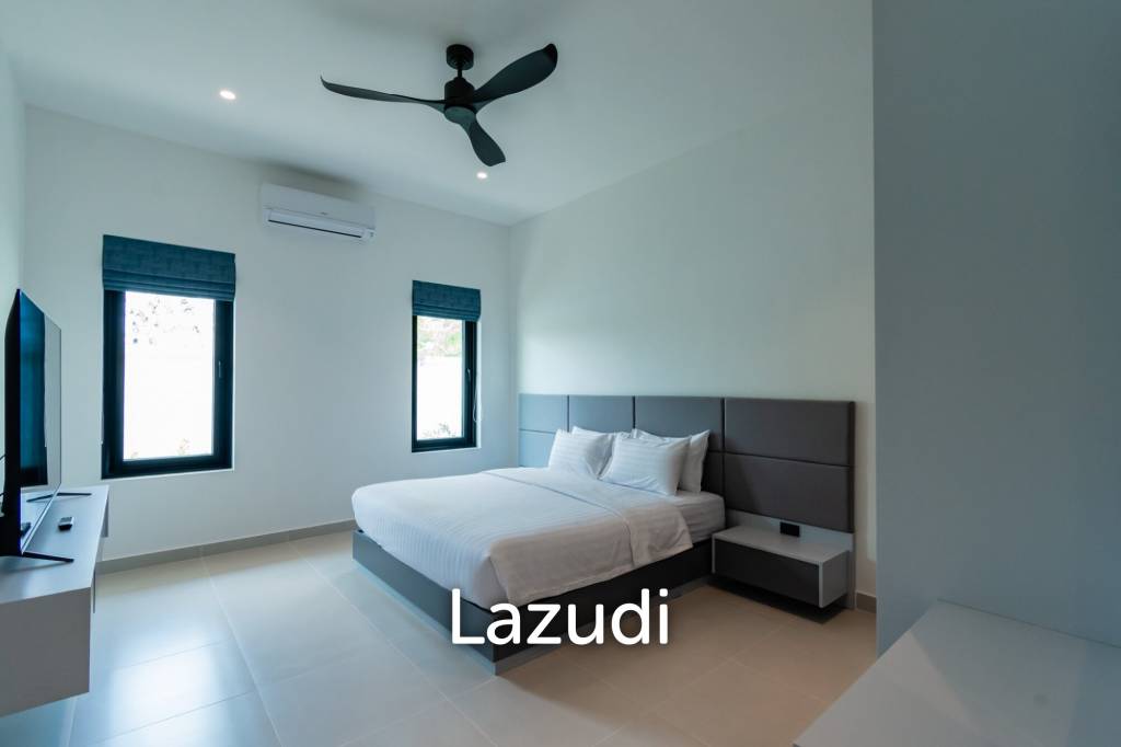 PARKLAND VILLAS : Modern 4 Bed Pool Villa with big land plot