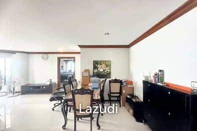 3 Beds 2 Baths 174.68 SQ.M. Park Beach Condominium