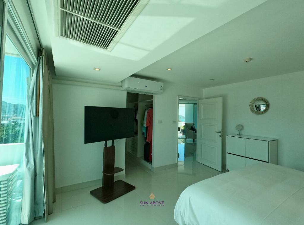 FOREIGN FREEHOLD - Andaman Beach Suites Panoramic SEA VIEW Spacious Condo in Patong