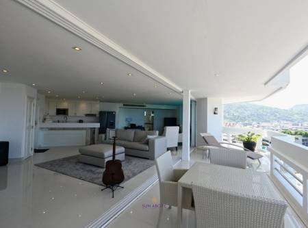 FOREIGN FREEHOLD - Andaman Beach Suites Panoramic SEA VIEW Spacious Condo in Patong