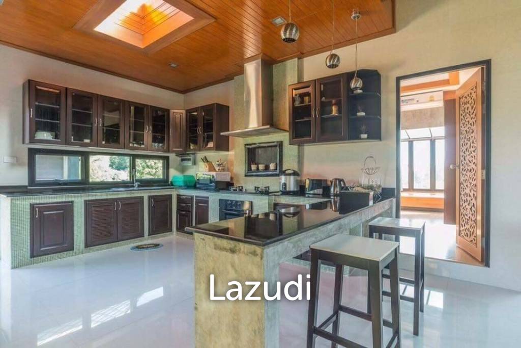 Private Villa on the hill in Chiangmai on 25Rais mountain view for SALE