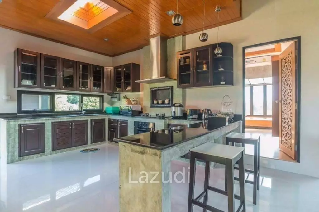 Private Villa on the hill in Chiangmai on 25Rais mountain view for SALE