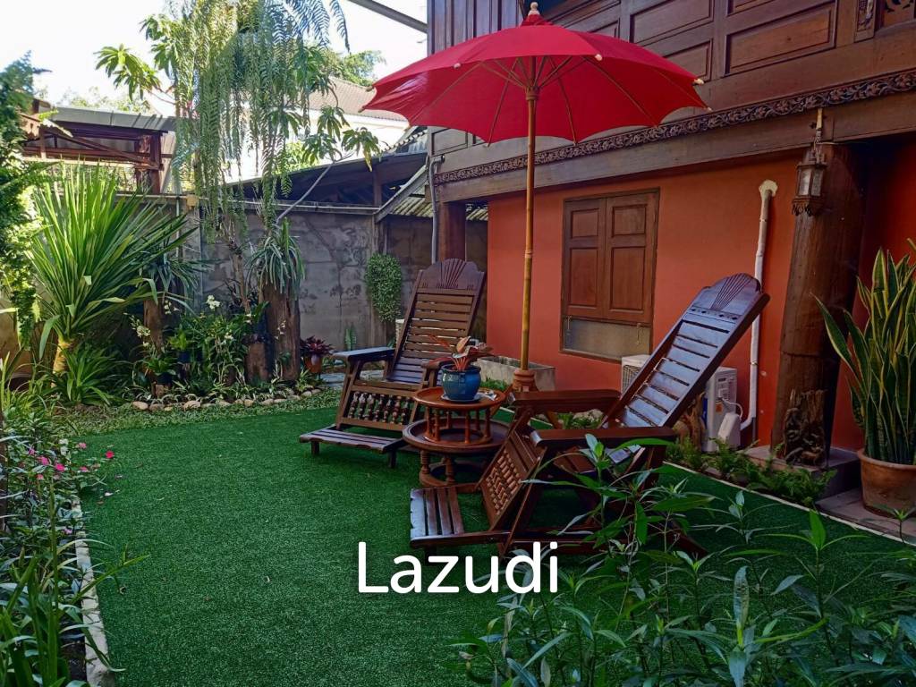 Thai Traditional House in the Central of Chiangmai, 5 bedrooms for SALE