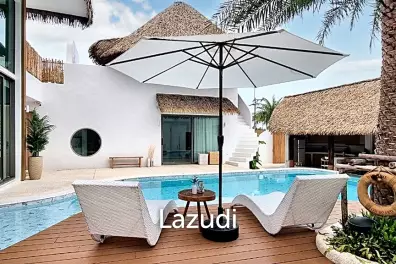 7 Beds 8 Baths 800 SQ.M. Luxury Pool Villa Na Jomtien