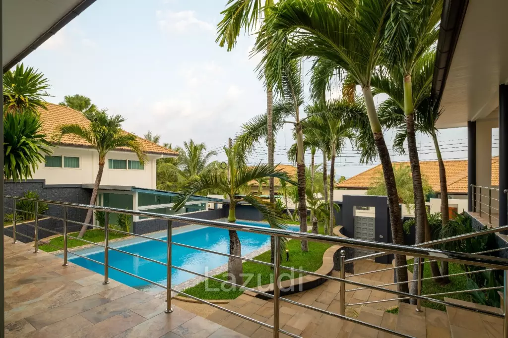 4 Bed 5 Bath Villa For Sale At Soi Suksan 2 Rawai