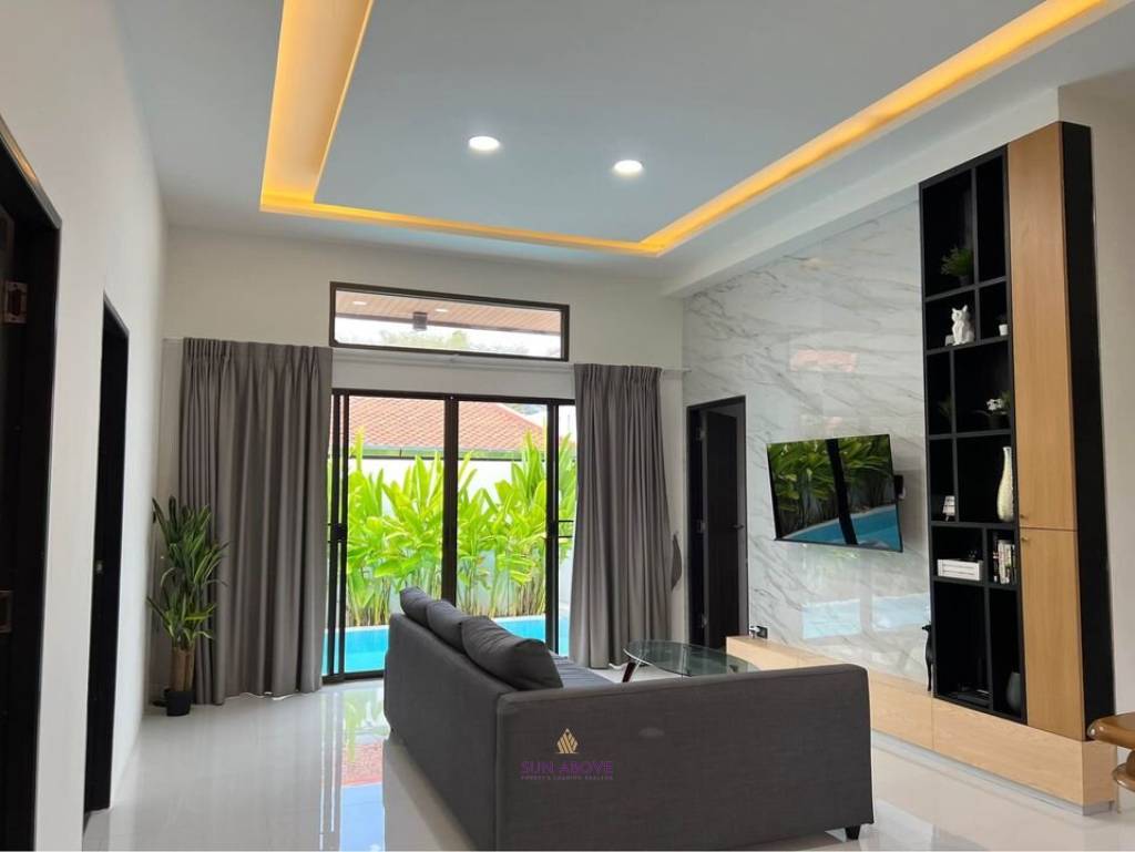 Stand Alone 3 Bedroom Pool Villa For Rent In Soi Pasak 4