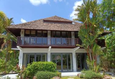 Spacious 5 Bedroom House With Private Garden For Sale In Bangtao