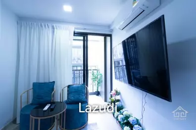Cozy condo near Town and Beach