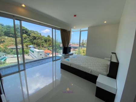 Spacious 2-Bedroom in Chic Condo near Karon Beach