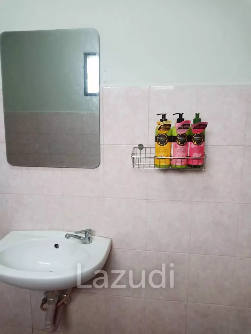 ขายตึก 3 ชั้น 7 ห้องนอน ทำเลดีในตัวเมืองเชียงราย