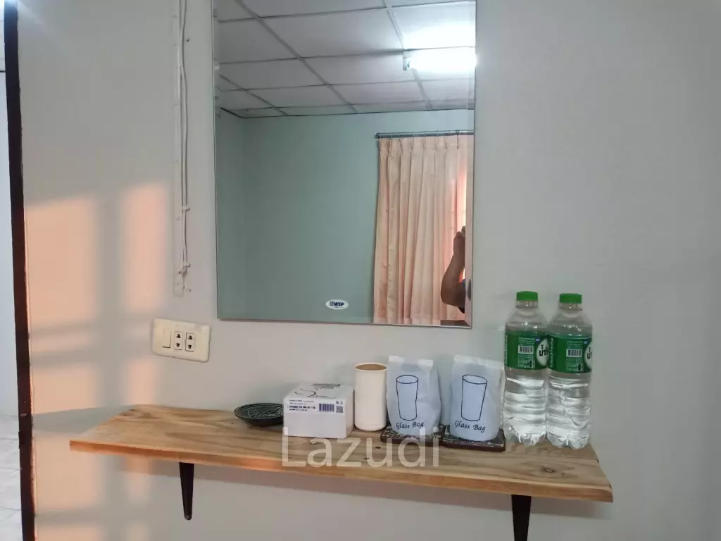 ขายตึก 3 ชั้น 7 ห้องนอน ทำเลดีในตัวเมืองเชียงราย