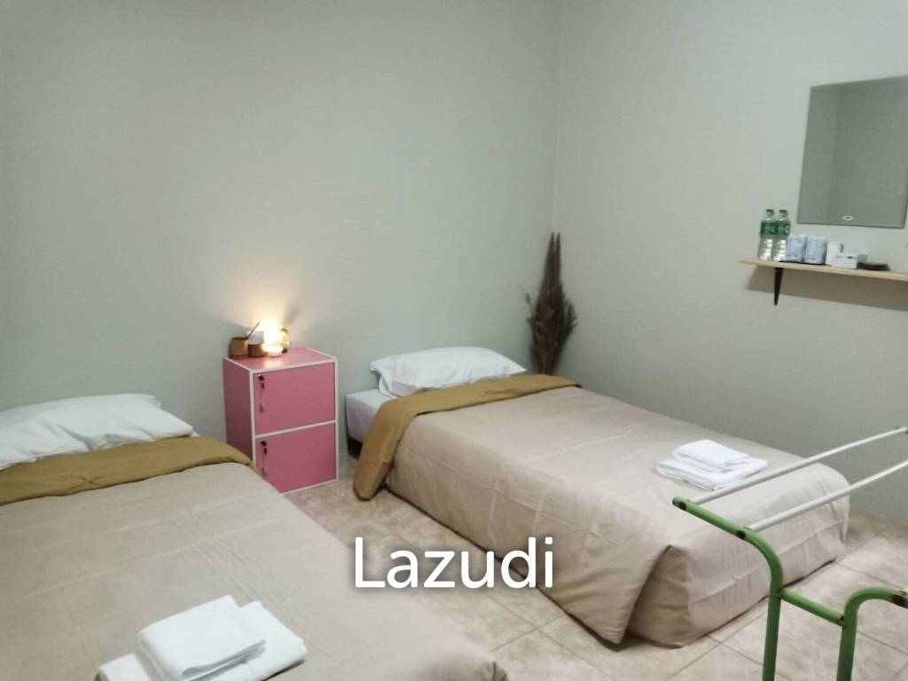 ขายตึก 3 ชั้น 7 ห้องนอน ทำเลดีในตัวเมืองเชียงราย