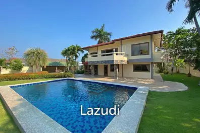 City Center 4 Bed Pool Villa on 1 Rai Land For Sale Hua Hin
