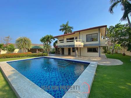 City Center 4 Bed Pool Villa on 1 Rai Land For Sale Hua Hin
