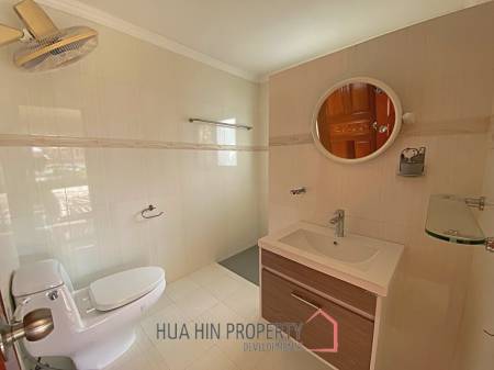 City Center 4 Bed Pool Villa on 1 Rai Land For Sale Hua Hin