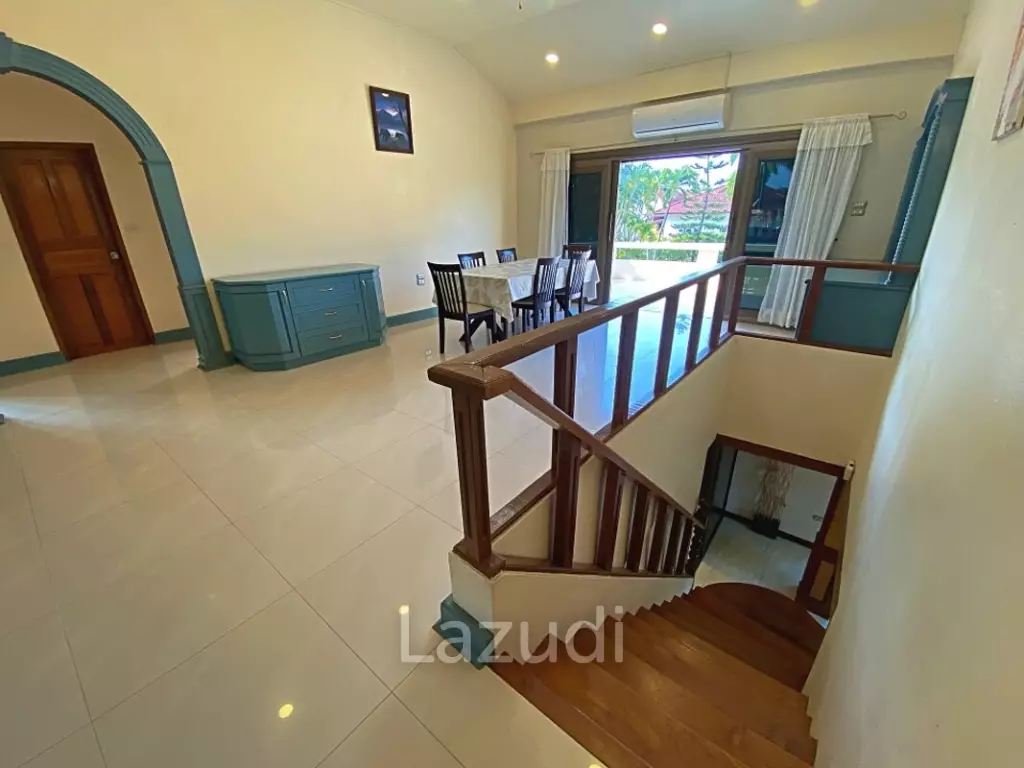 City Center 4 Bed Pool Villa on 1 Rai Land For Sale Hua Hin