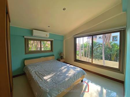City Center 4 Bed Pool Villa on 1 Rai Land For Sale Hua Hin