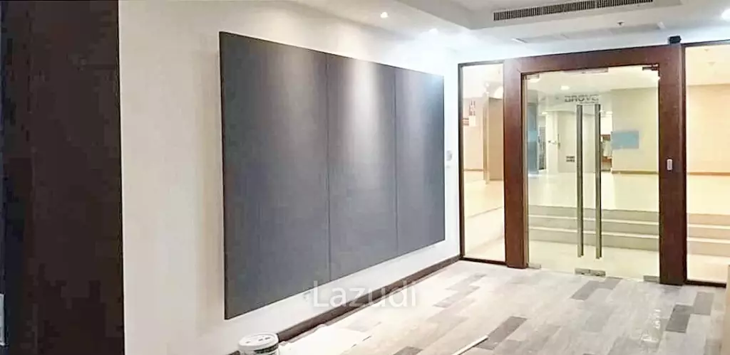 Ultra Luxury Trendy Office Space in Watthana