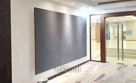 Ultra Luxury Trendy Office Space in Watthana