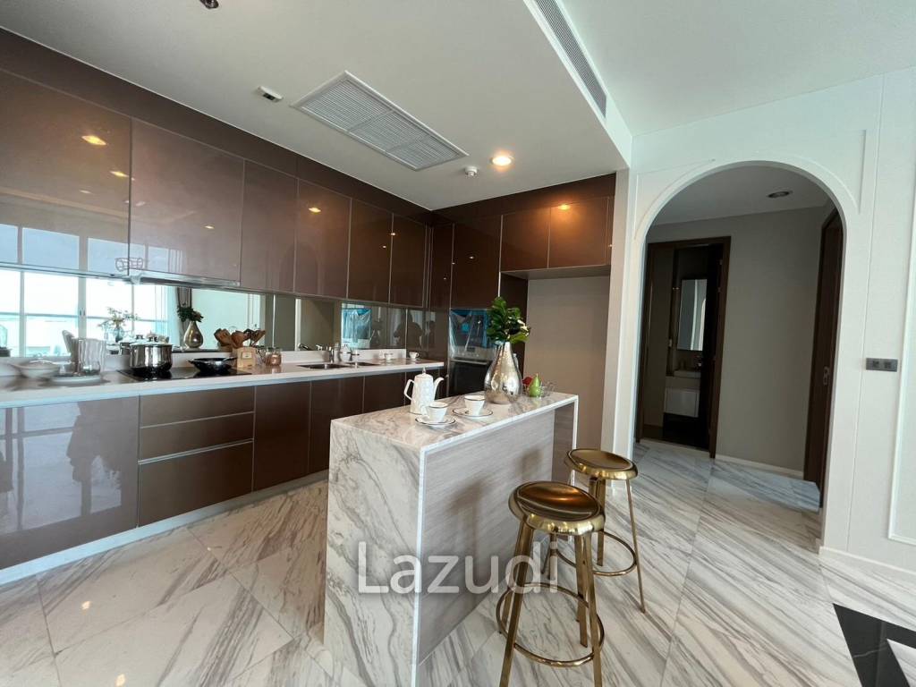 Luxurious 3-Bed Condo at Menam Residences, Bangkok