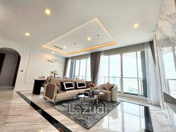 Luxurious 3-Bed Condo at Menam Residences, Bangkok