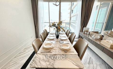 Luxurious 3-Bed Condo at Menam Residences, Bangkok