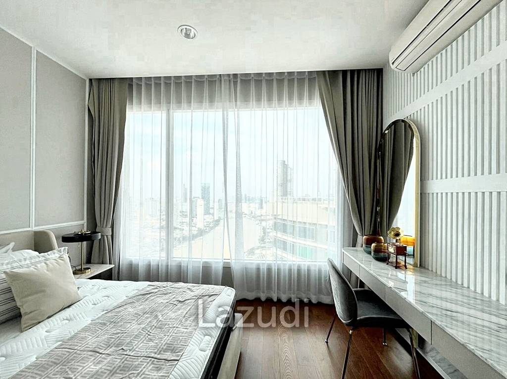 Luxurious 3-Bed Condo at Menam Residences, Bangkok