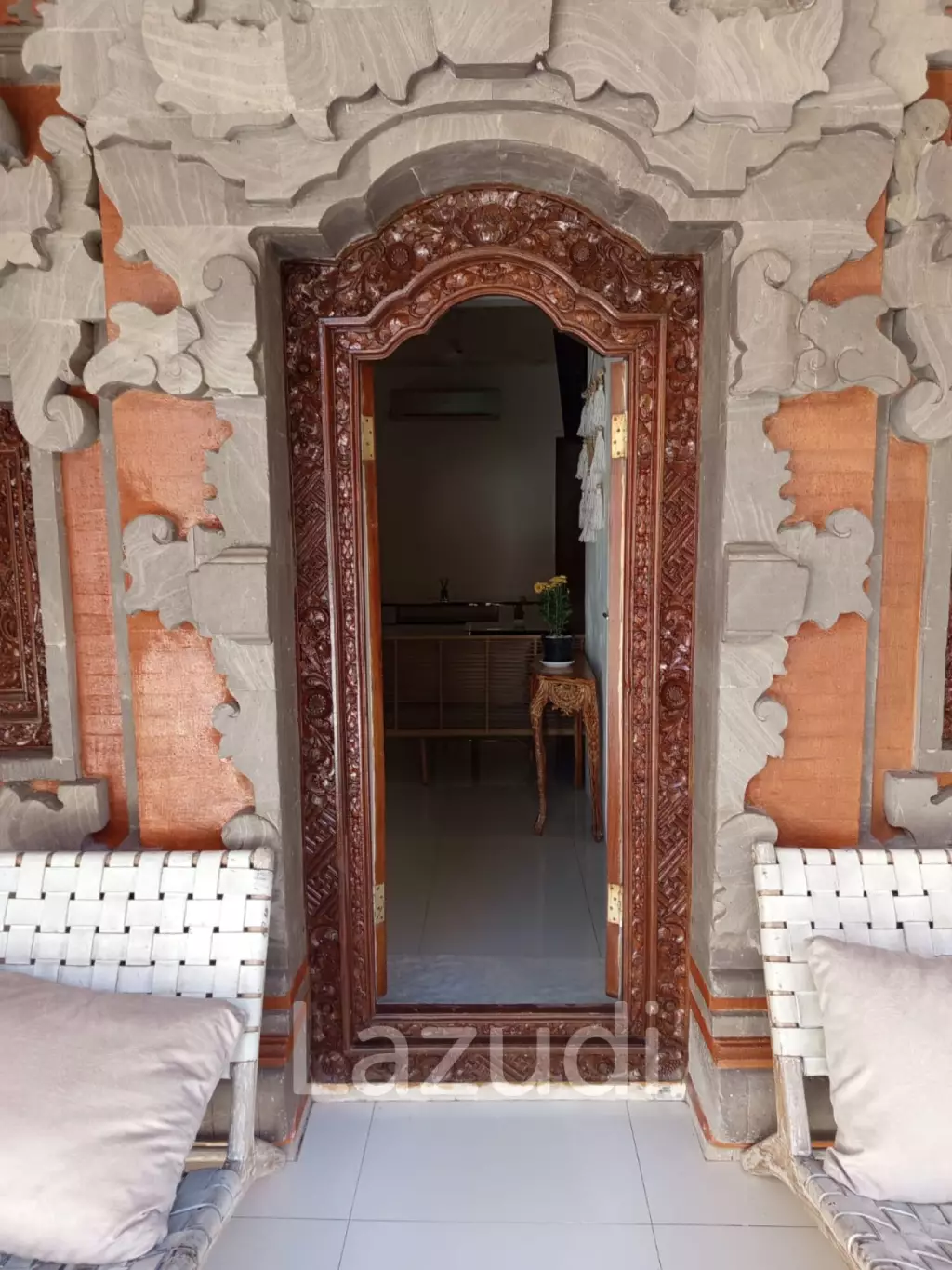 Perfect Three Bedroom Leasehold Villa in Petitenget