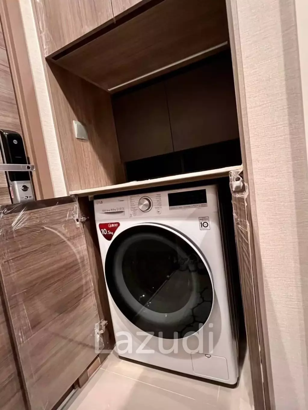 1 Bed 33 .59 SQ.M. The Line Phahol-Pradipat