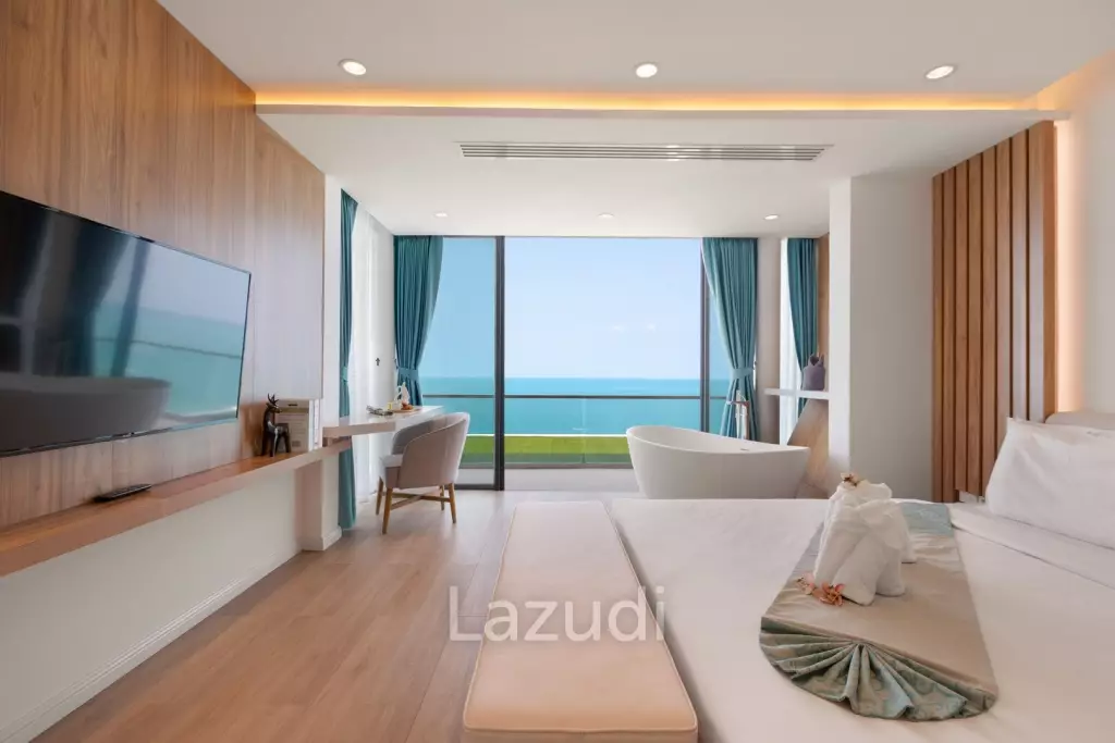 5-Bed Villa with Close Ocean View in Chaweng Noi